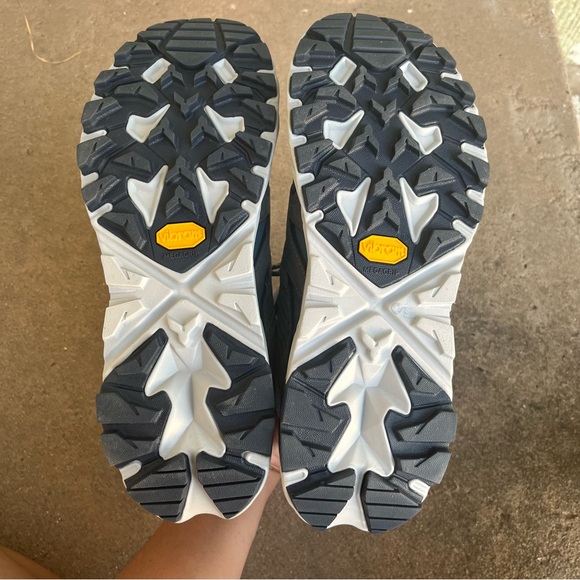 Hoka Hiking Boot Model: s34x29 / v498 / w378 - Picture 3 of 7